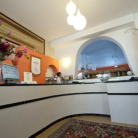 Degli Aranci Hotel 4*
