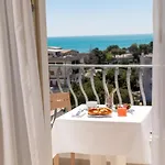 Degli Aranci 4* Вьесте