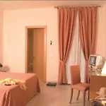 Degli Aranci Отель 4*