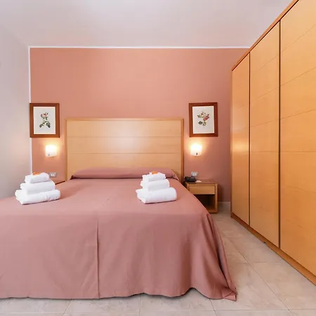 Degli Aranci Hotel 4*