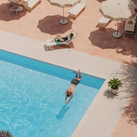 Degli Aranci Hotel 4*