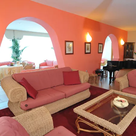 Hotel Degli Aranci 4*