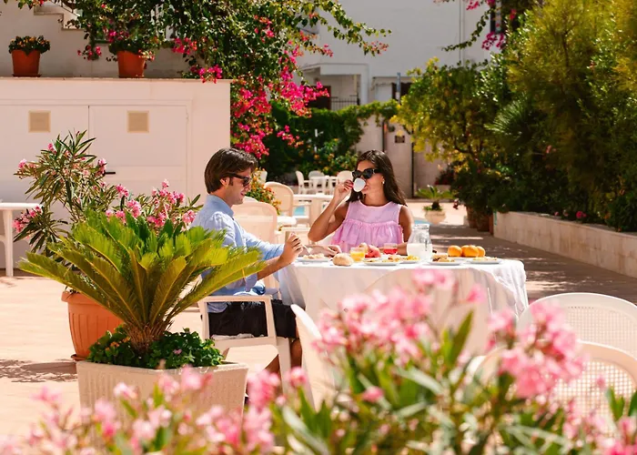 فندق Degli Aranci 4*